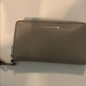 💙Michael Kors wallet